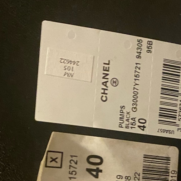 Chanel heels like new - Picture 10 of 10